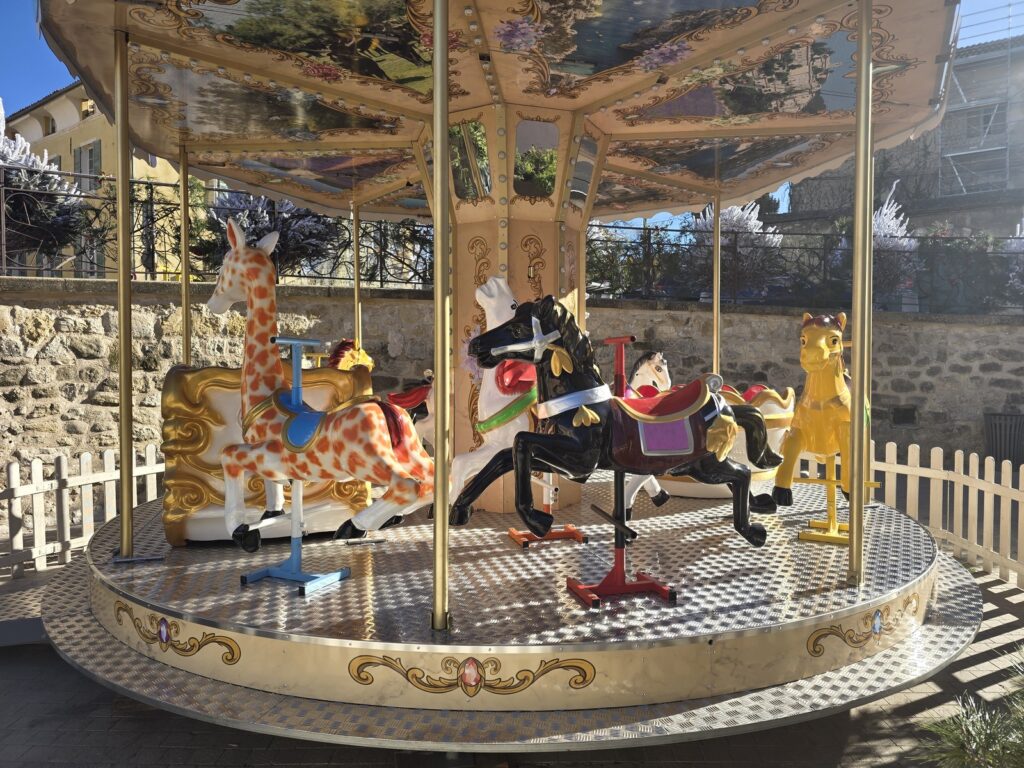 Vue de l'interieur du carrousel